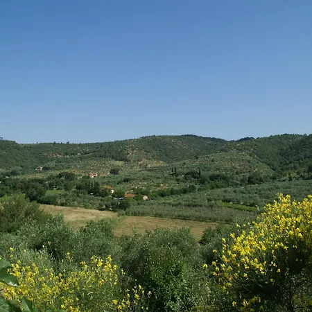 Ferienhaus Rustic Charm, Modern Comfort Cortona