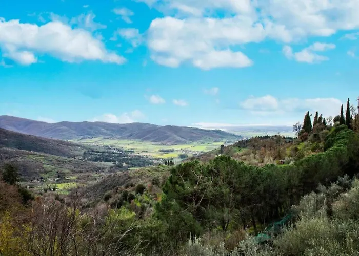 Rustic Charm, Modern Comfort Hébergement de vacances